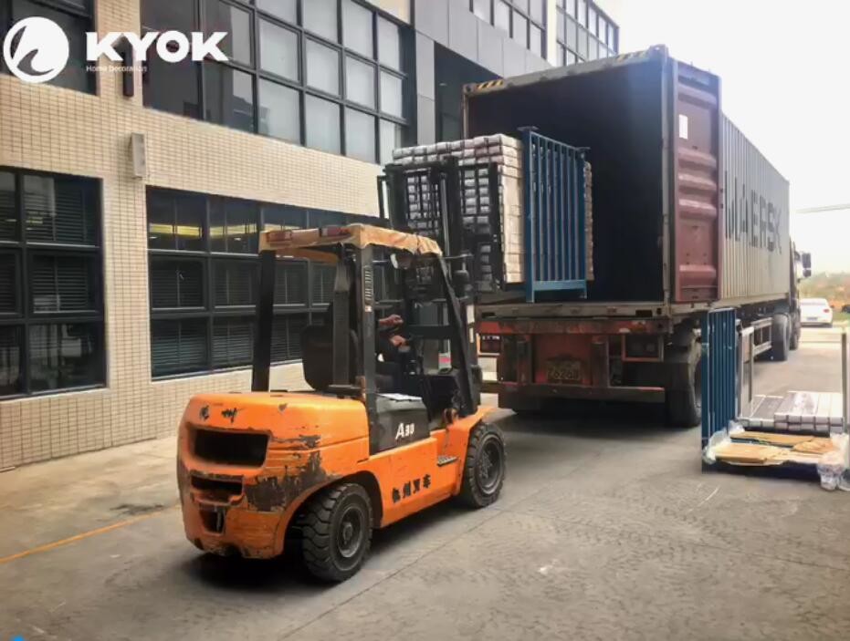 trường hợp công ty mới nhất về Đang tải container